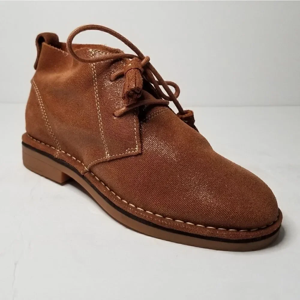 Hush Puppies Women's size 6 camel color